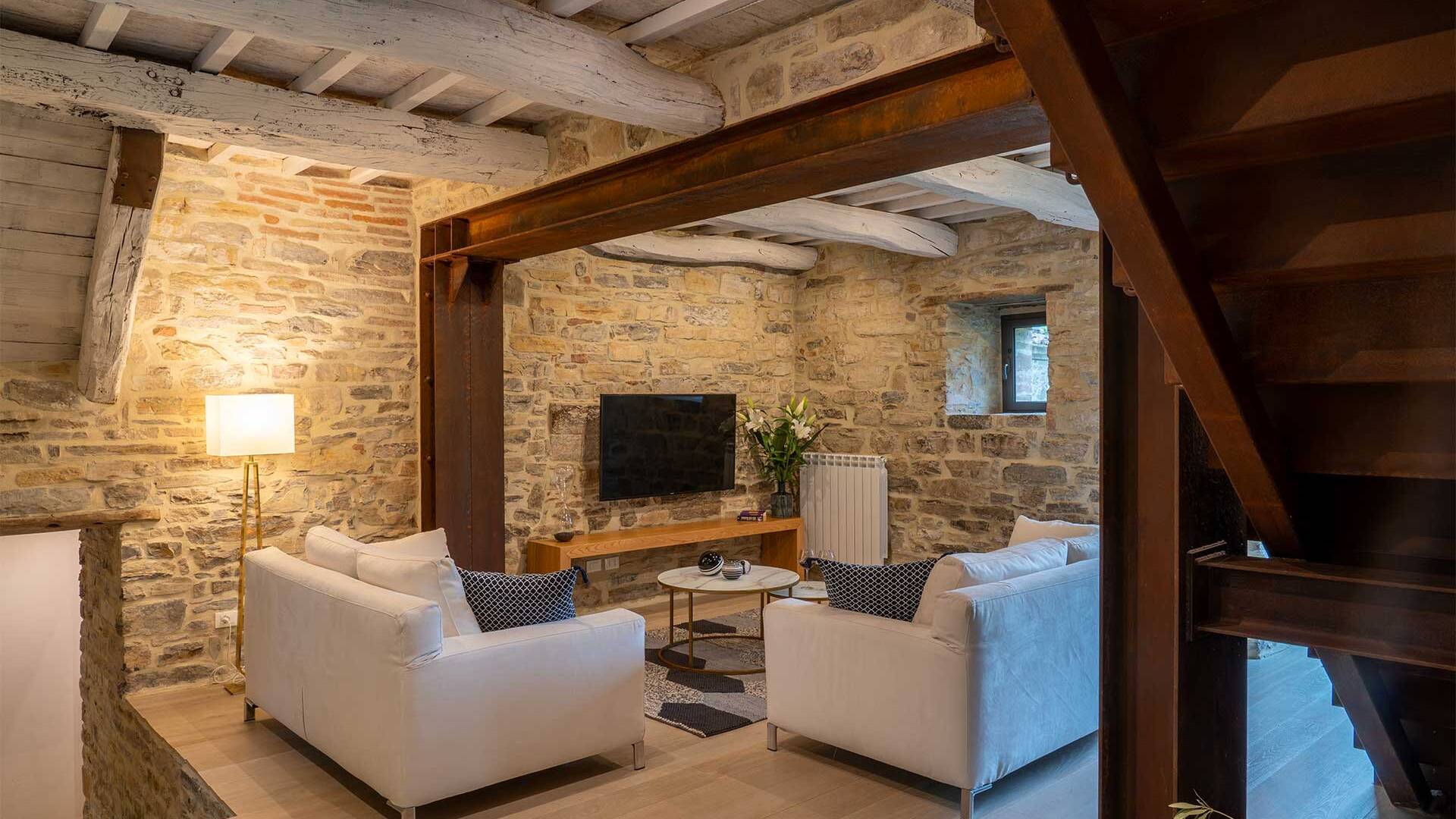 living room 